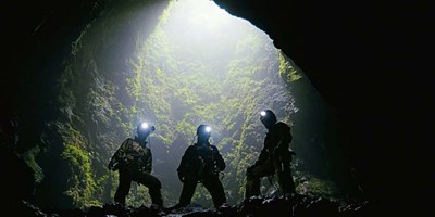 لیست جامع و حرفه ای تجهیزات غارنوردی